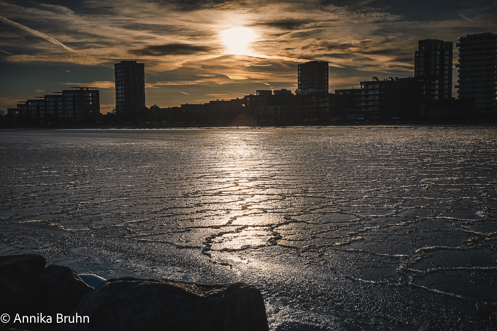 Sonnenuntergang über dem Eis